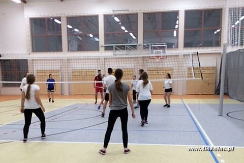 06 Biwak w szkole.jpg